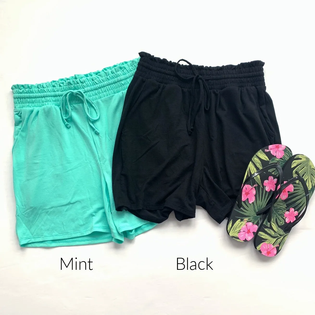 Comfy Pocket Drawstring Shorts